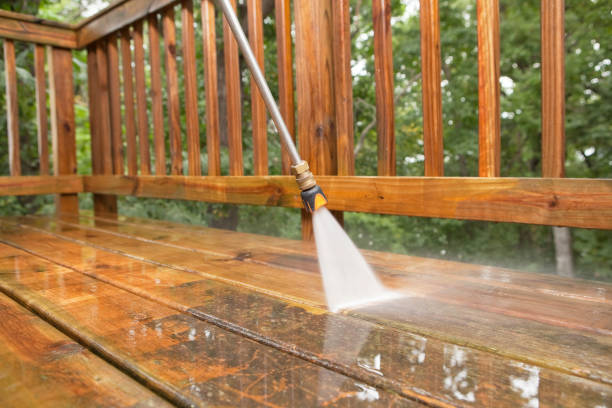 Post-Construction Pressure Washing in Lakeside, FL